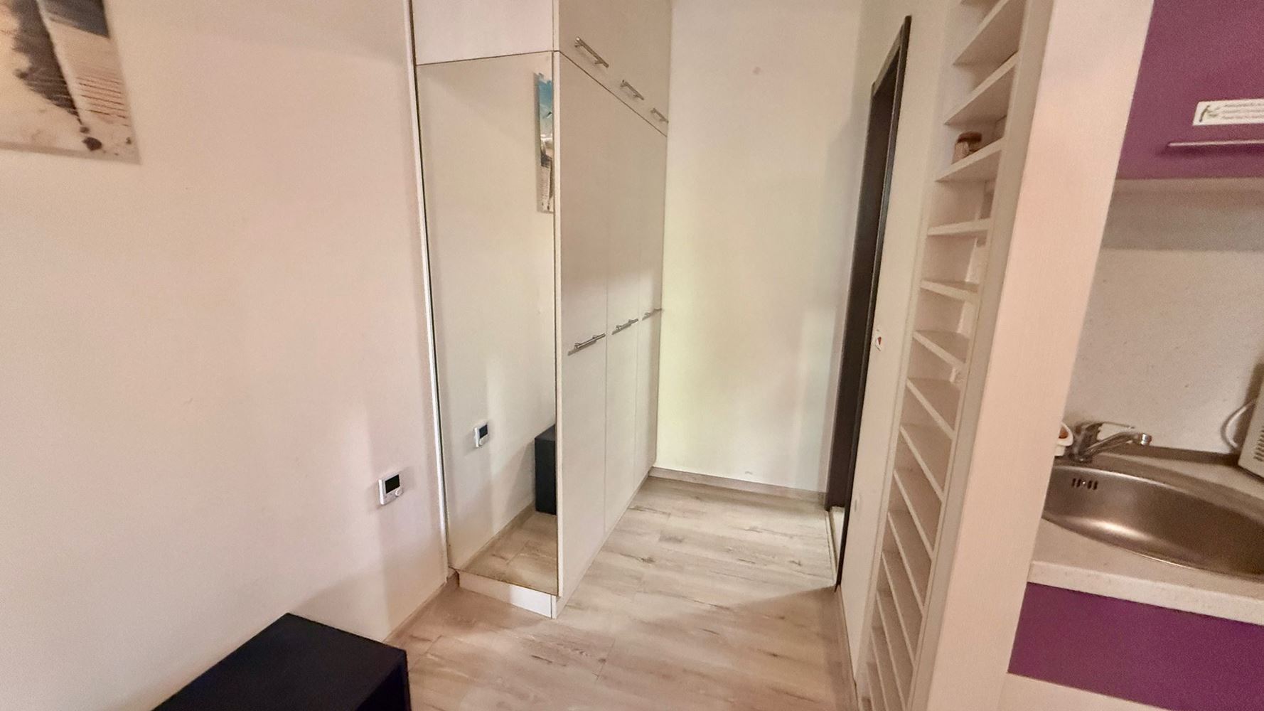 Stylowo umeblowane studio w luksusowym kompleksie w centrum Słonecznego Brzegu – komfort wysokiej klasy