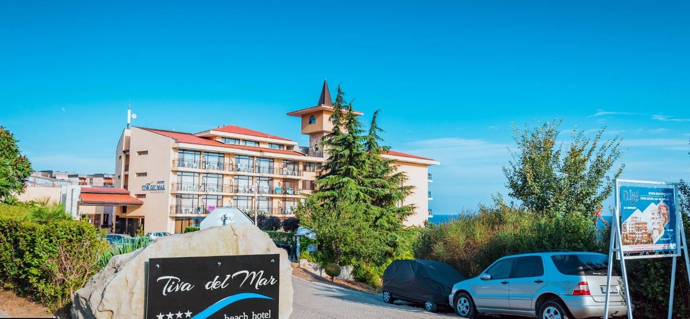 Apartament z jedną sypialnią z panoramicznym widokiem na morze w pierwszej linii brzegowej w Świętym Własie