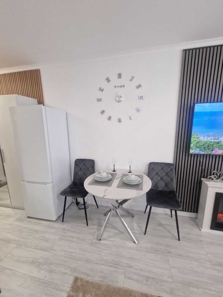 Stylowe studio w nowoczesnym kompleksie w Słonecznym Brzegu – południowa ekspozycja i doskonała możliwość inwestycyjna