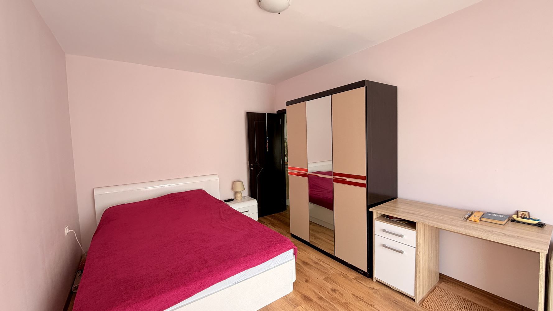 Apartament z jedną sypialnią w Słonecznym Brzegu – spokój, zieleń i komfort w sercu kurortu