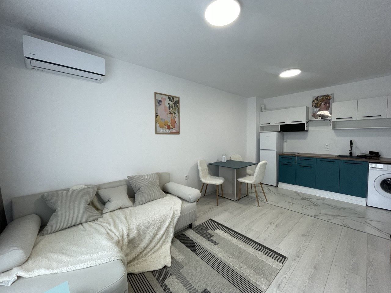 Przytulny i funkcjonalny apartament z jedną sypialnią w sercu Starego Miasta Pomorie