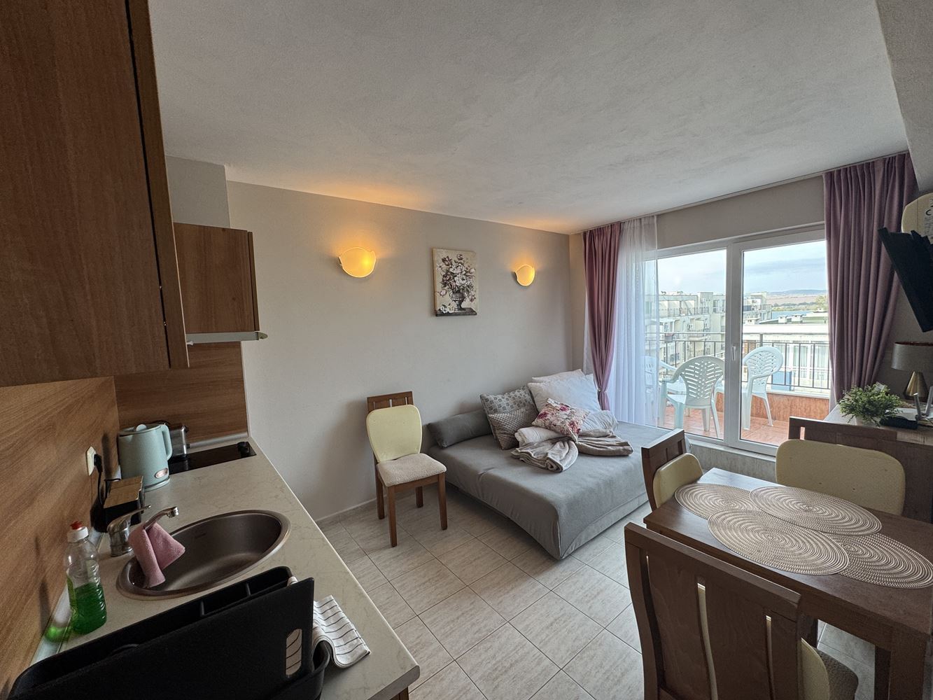 Apartament z jedną sypialnią i panoramicznym widokiem w sercu Słonecznego Brzegu