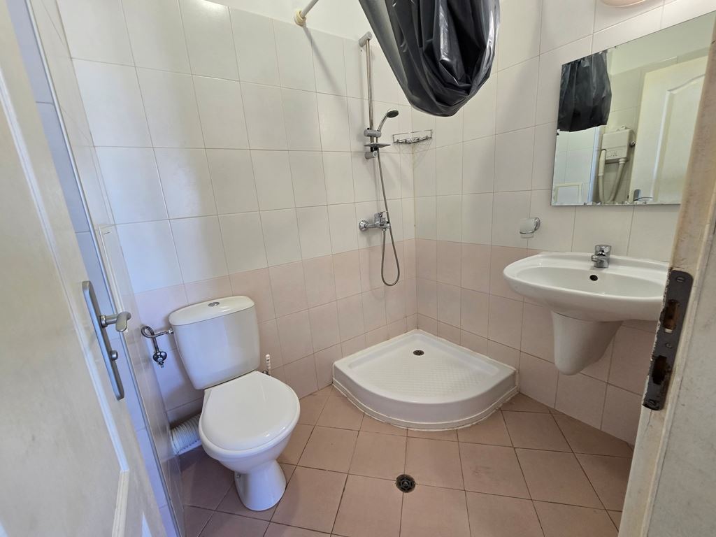 Przestronny apartament trzypokojowy z doskonałą lokalizacją i blisko morza