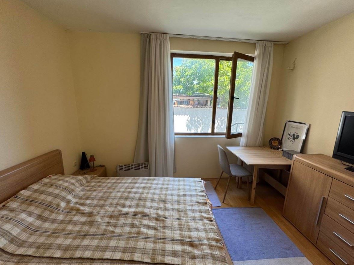 Przestronny apartament z dwiema sypialniami w pierwszej linii brzegowej w Rawdzie – przestronny morski dom z wyjątkowym widokiem