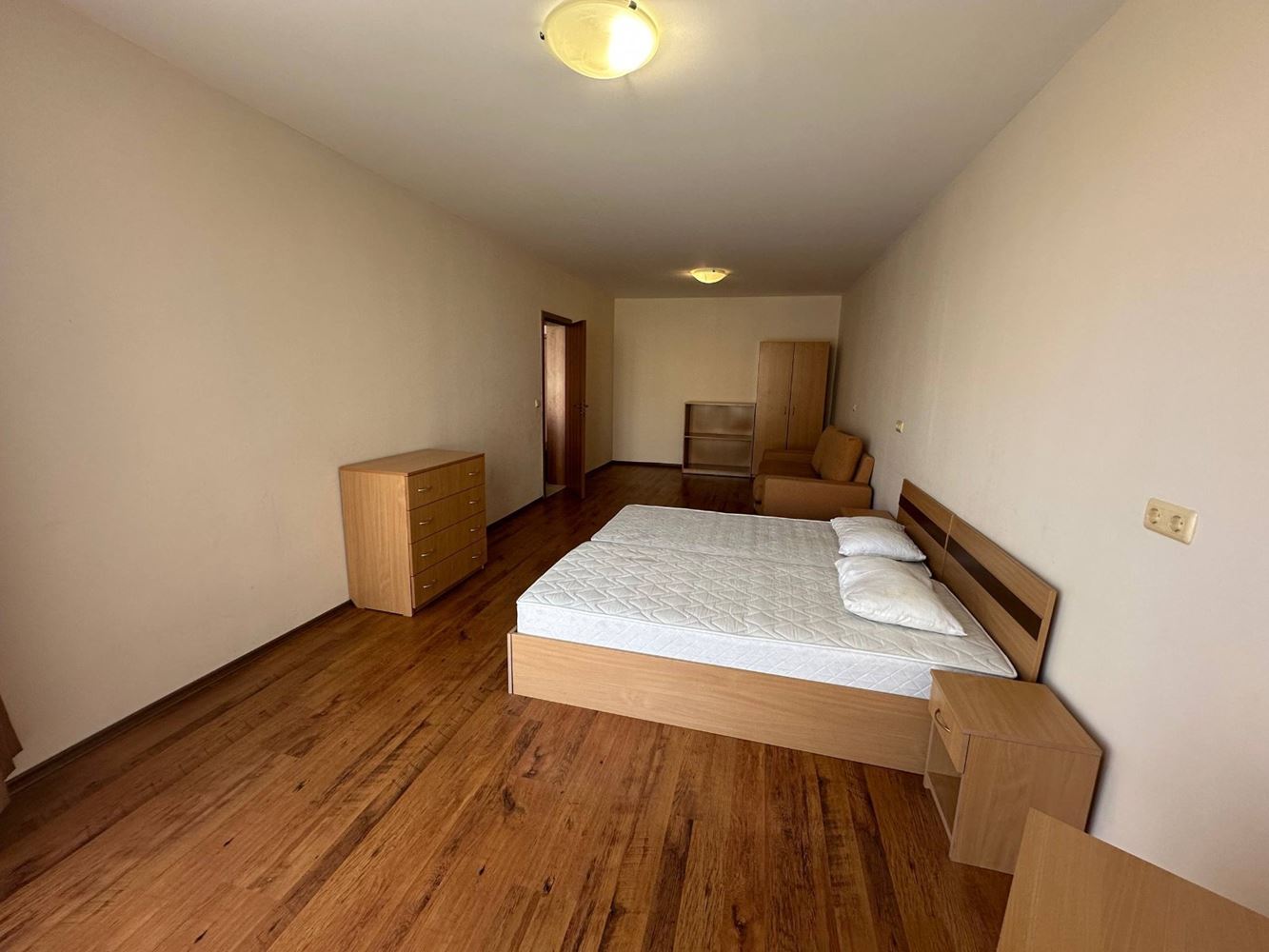 Luksus nad morzem w pierwszej linii – przestronny apartament z dwiema sypialniami i widokiem na morze w Aheloy