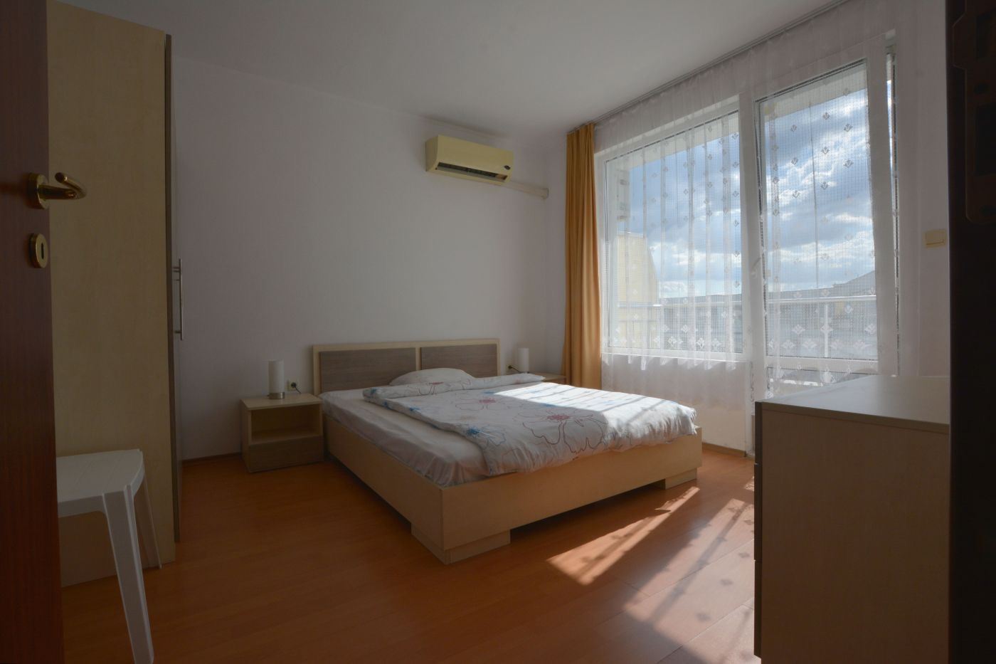 Apartament z jedną sypialnią 100 metrów od plaży w Słonecznym Brzegu – doskonała lokalizacja i świetna inwestycja