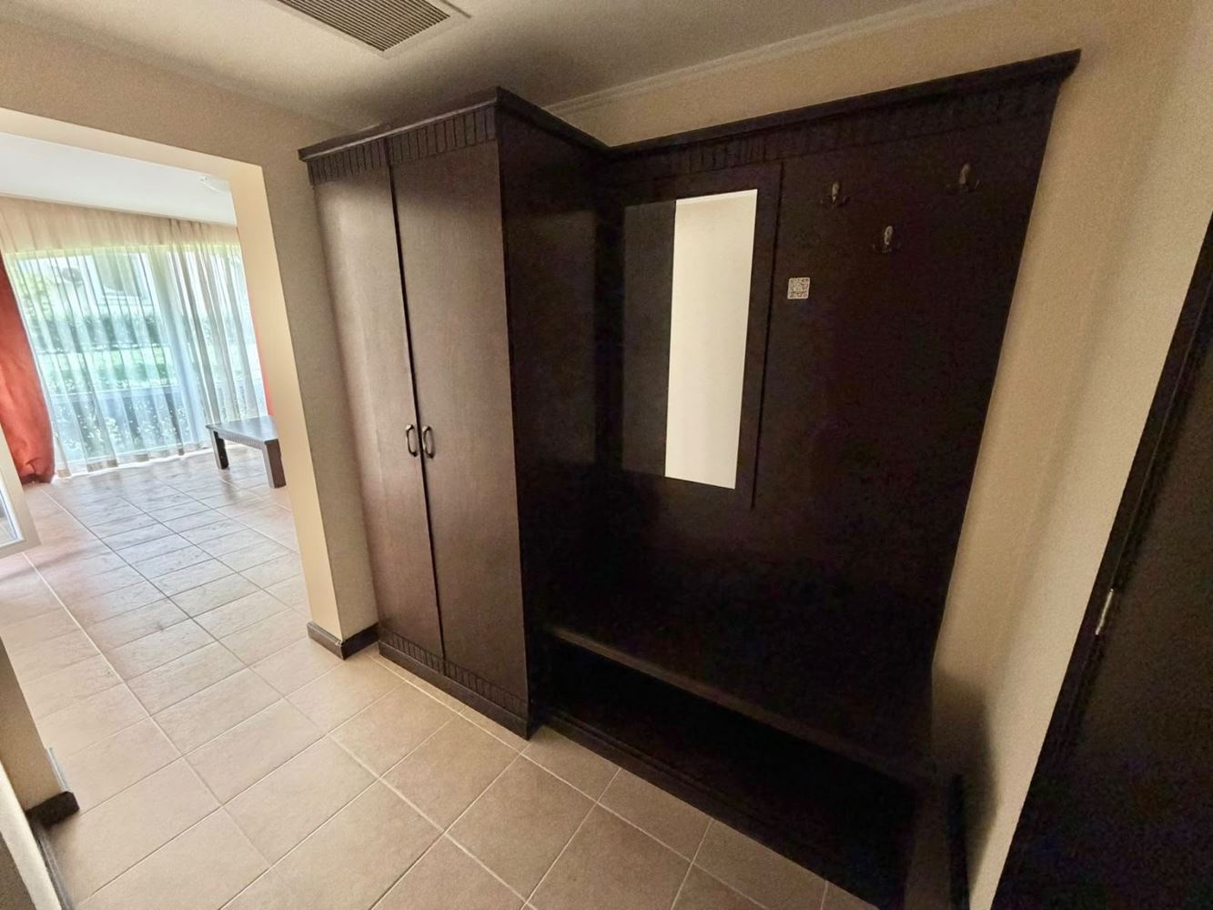 Luksusowy apartament z jedną sypialnią i widokiem na ogród przy Południowej Plaży w Pomorie