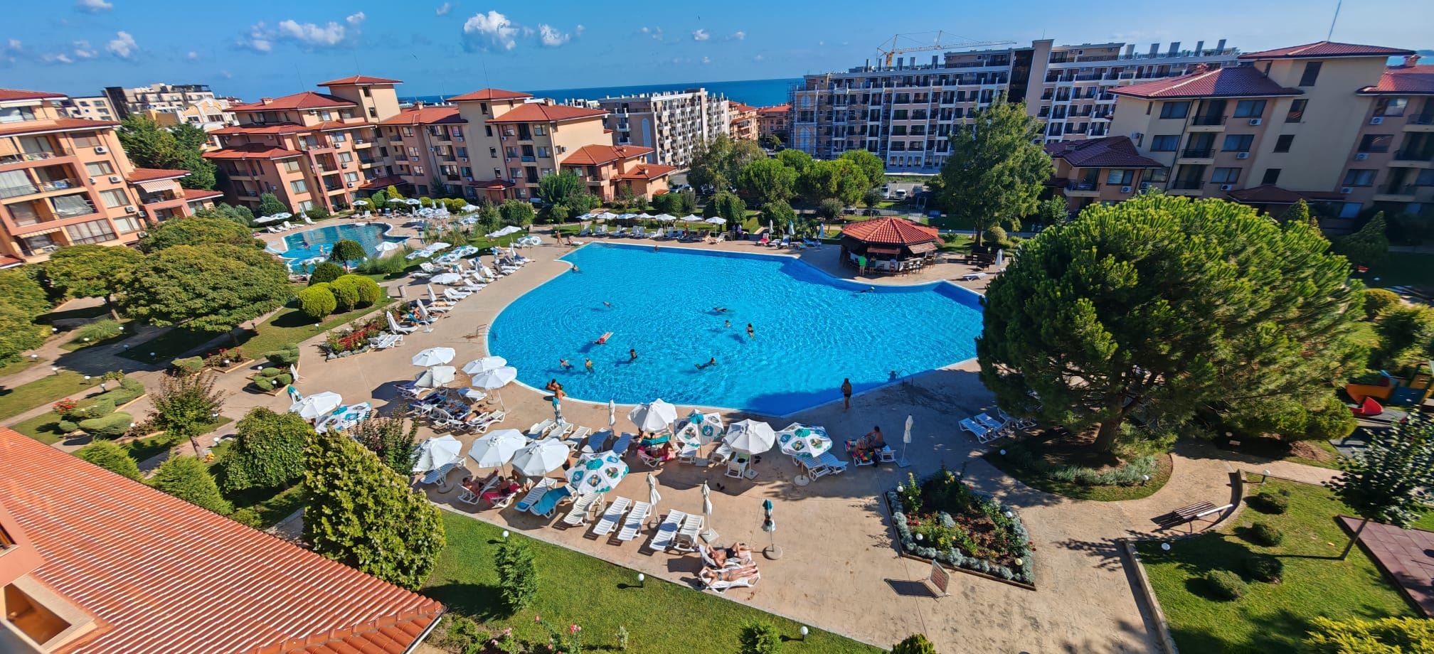 Panoramiczny widok na morze i baseny – przestronny apartament z dwiema sypialniami w Sveti Vlas