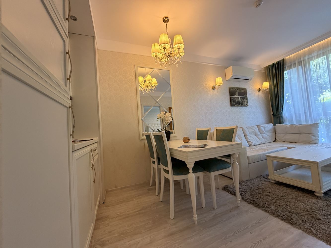 Apartament z jedną sypialnią z widokiem na park i basen w prestiżowym kompleksie w Słonecznym Brzegu
