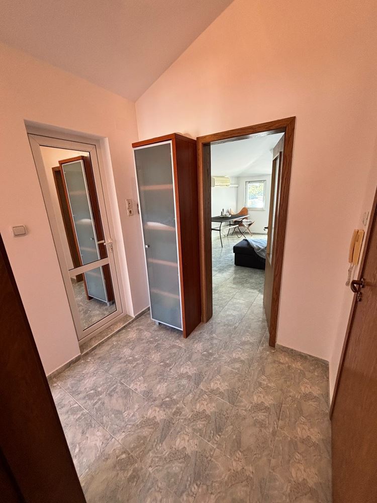 Apartament z dwiema sypialniami i panoramicznym widokiem na morze w Sveti Vlas