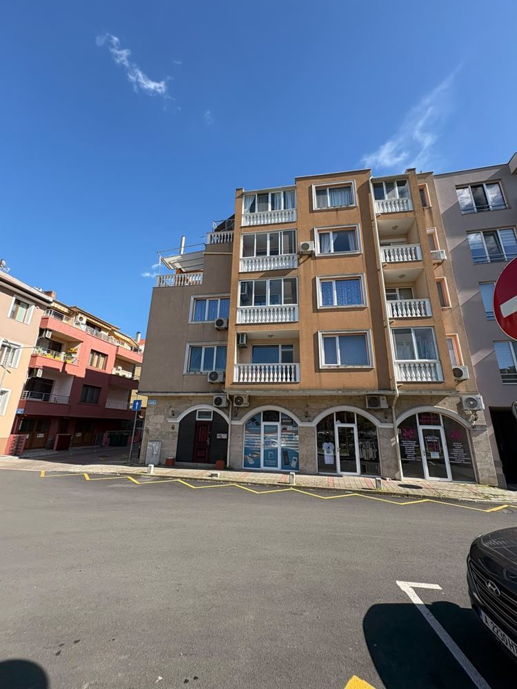Przytulne studio w sercu Starego Miasta w Pomorie – tylko 300 m od morza