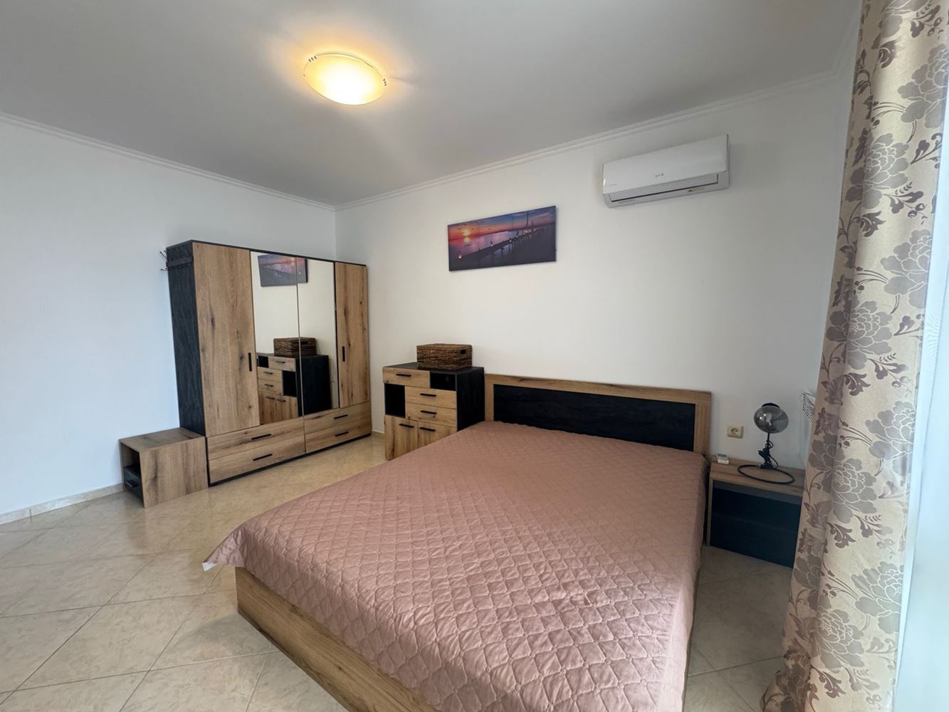 Apartament z jedną sypialnią w zamkniętym kompleksie w Aheloju – w pełni umeblowany i gotowy do zamieszkania