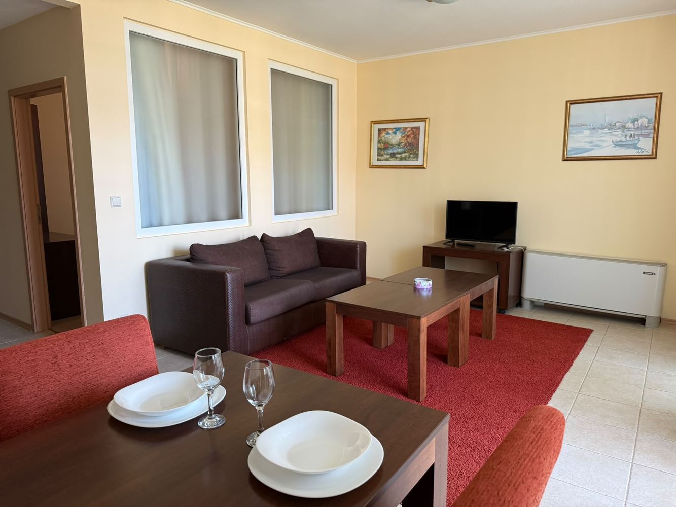 Przestronny apartament z jedną sypialnią w pierwszej linii brzegowej w Pomorie