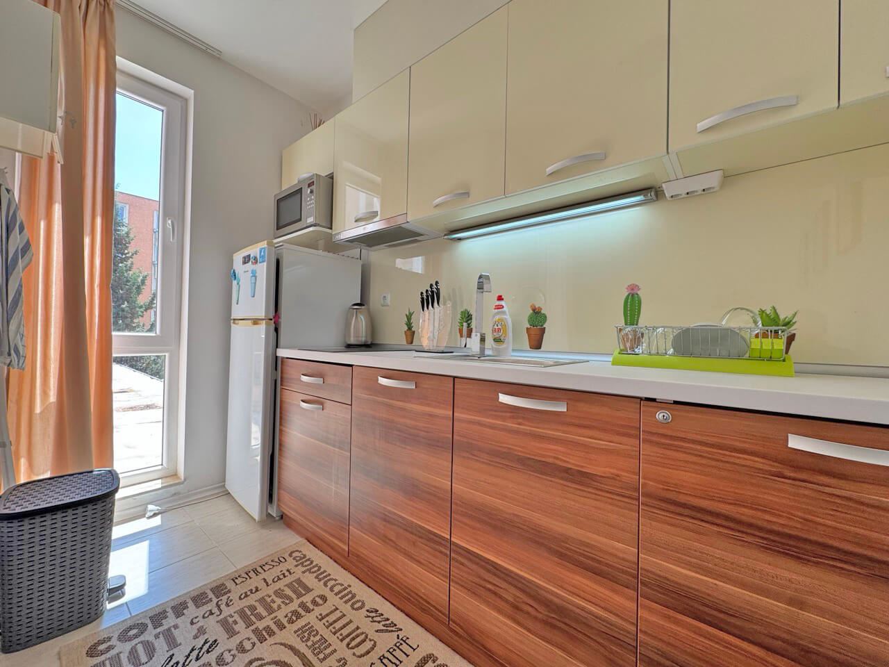 Elegancki apartament z jedną sypialnią z widokiem na basen w luksusowym kompleksie w Słonecznym Brzegu