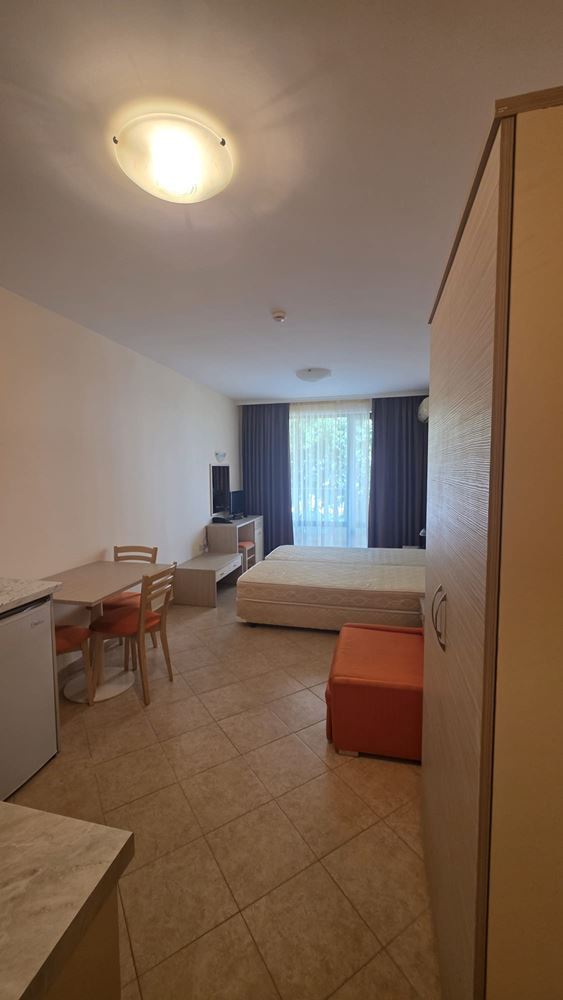 Studio w Słonecznym Brzegu – przytulna nadmorska przystań w kompleksie z basenami, SPA i siłownią