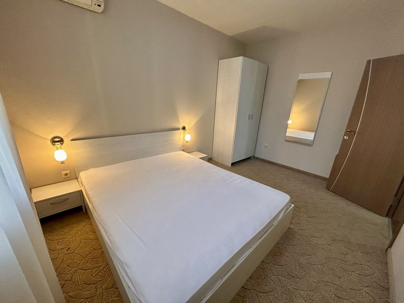 Przytulny apartament z jedną sypialnią z widokiem na basen i tereny zielone w świetnym kompleksie w Słonecznym Brzegu