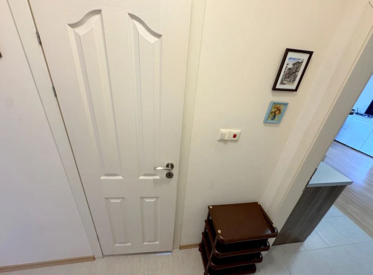 Morski komfort i przytulność w stylowym apartamencie z jedną sypialnią w Rawdzie