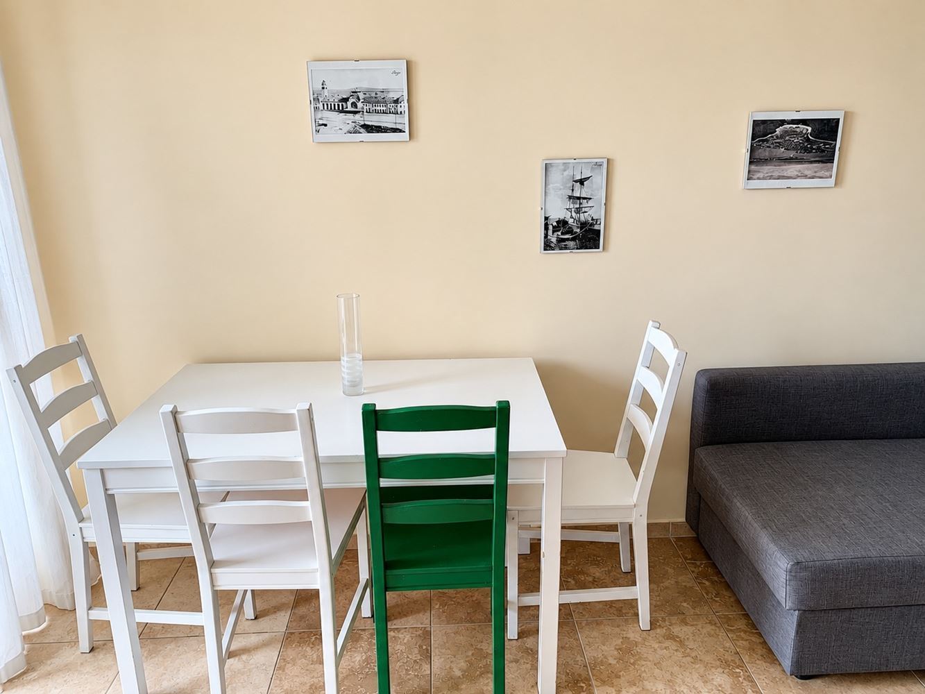 Przestronny apartament z dwiema sypialniami i widokiem na przyrodę w Nesebyrze