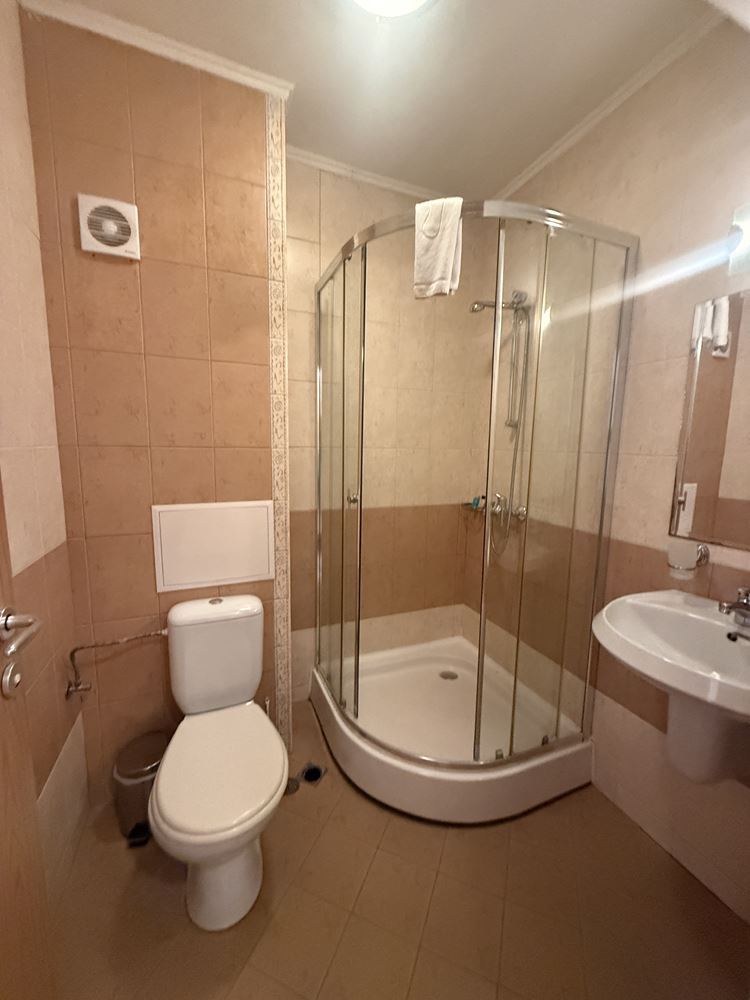 Komfort nad morzem i centralna lokalizacja – studio w nowoczesnym kompleksie w Słonecznym Brzegu