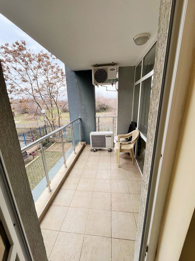 Słoneczne i przestronne mieszkanie dwupokojowe w Słonecznym Brzegu – w pełni umeblowane z doskonałą infrastrukturą kompleksu