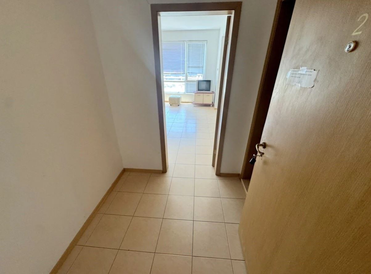 Apartament z jedną sypialnią 300 metrów od plaży w Słonecznym Brzegu – doskonała okazja do remontu i inwestycji