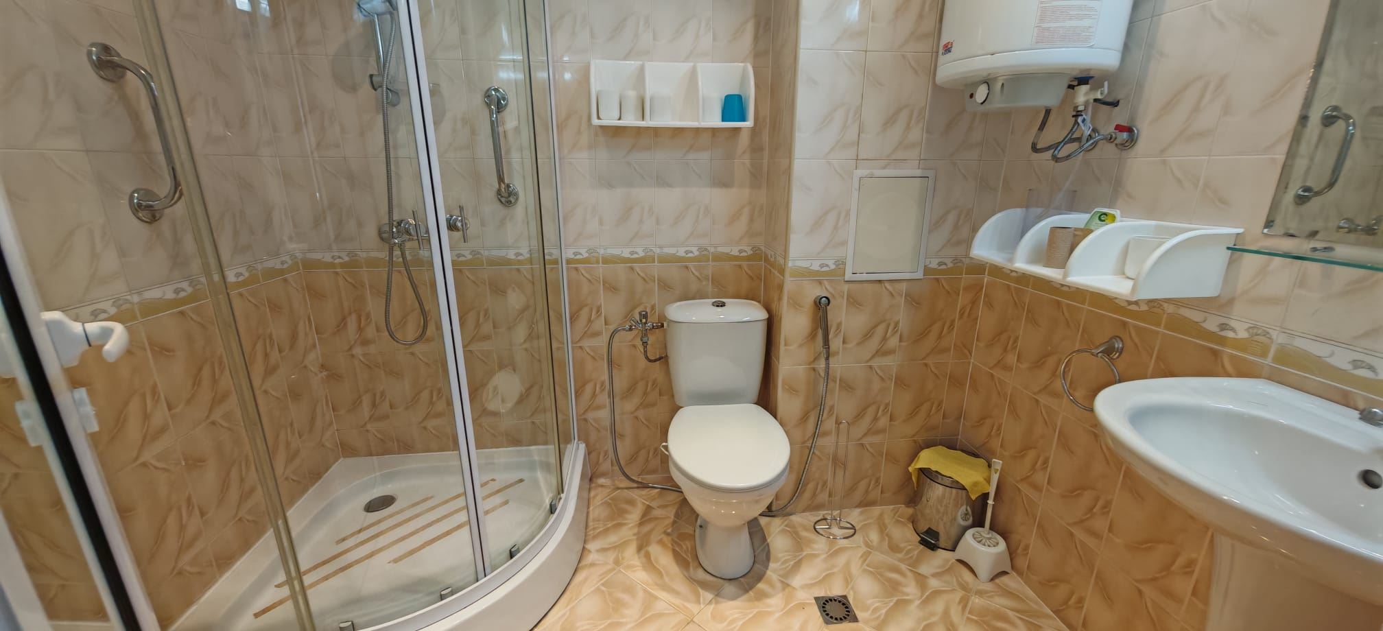Panoramiczny widok na morze i baseny – przestronny apartament z dwiema sypialniami w Sveti Vlas