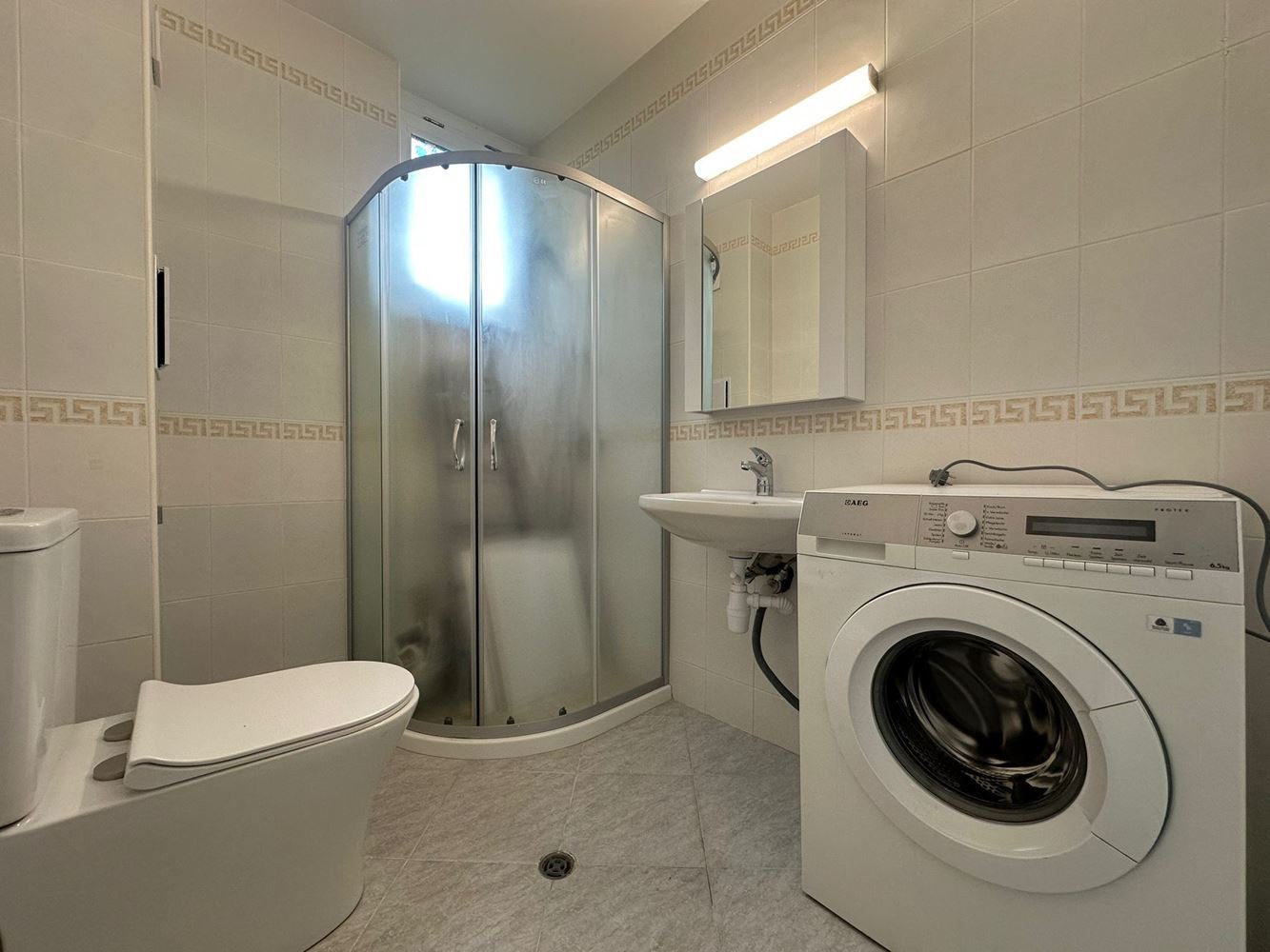 Luksusowo umeblowany apartament z jedną sypialnią bez opłaty za utrzymanie w Słonecznym Brzegu