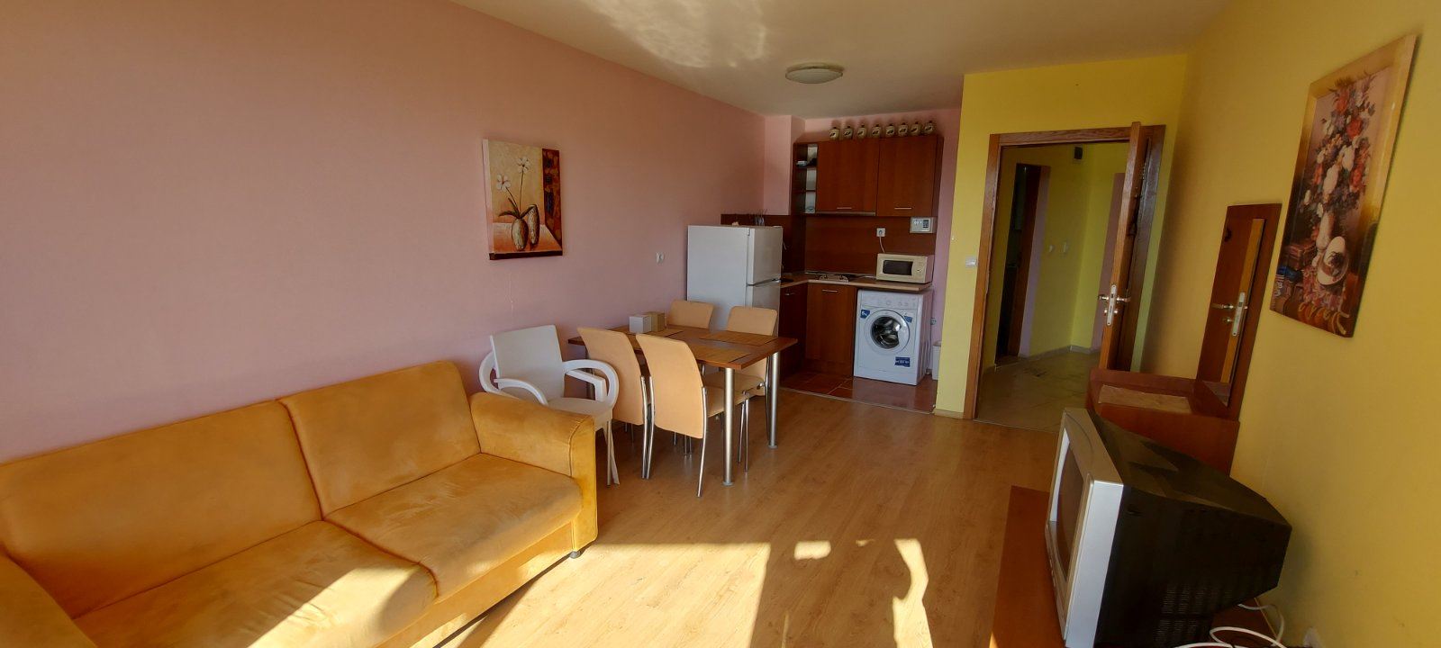 Przestronny apartament z jedną sypialnią w kompleksie z basenem i doskonałymi udogodnieniami w Słonecznym Brzegu