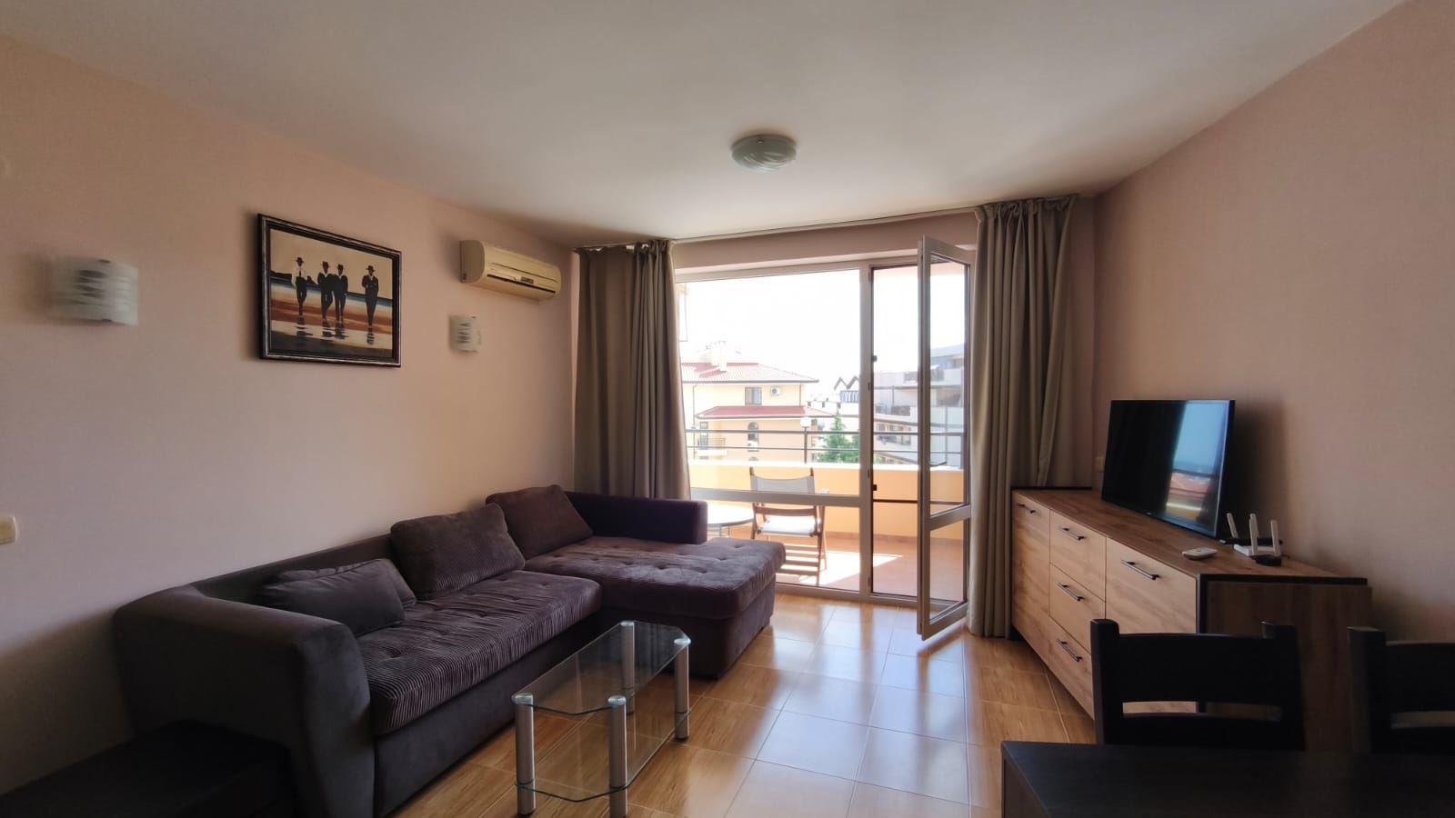 Przestronny apartament z dwiema sypialniami i widokiem na morze w Sveti Vlas, 200 metrów od plaży