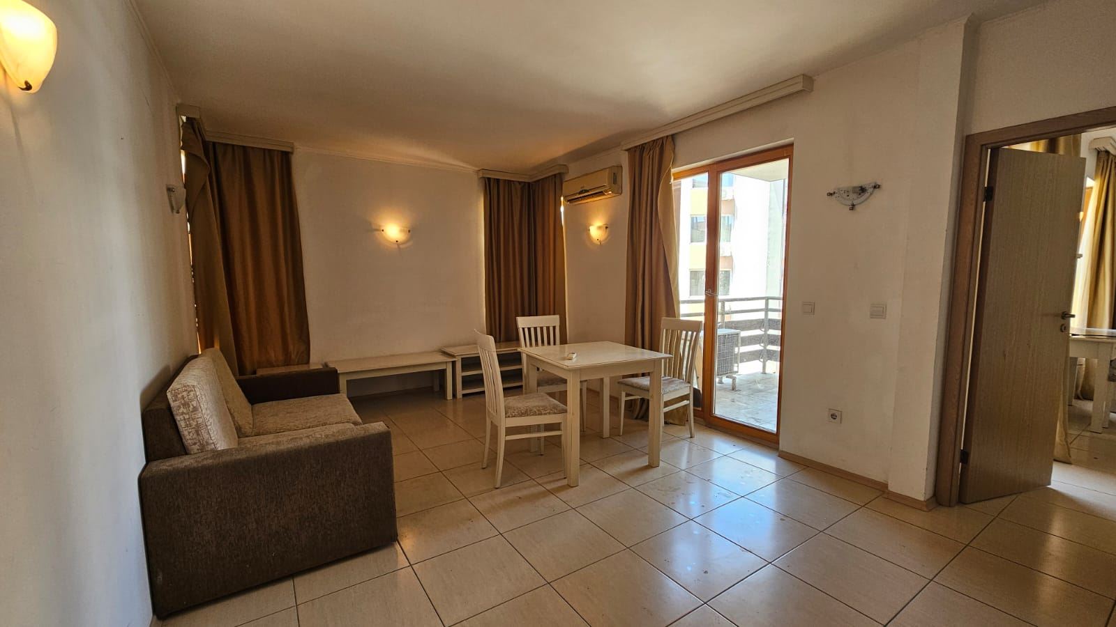 Apartament z dwiema sypialniami bez opłaty za utrzymanie, tuż obok supermarketu