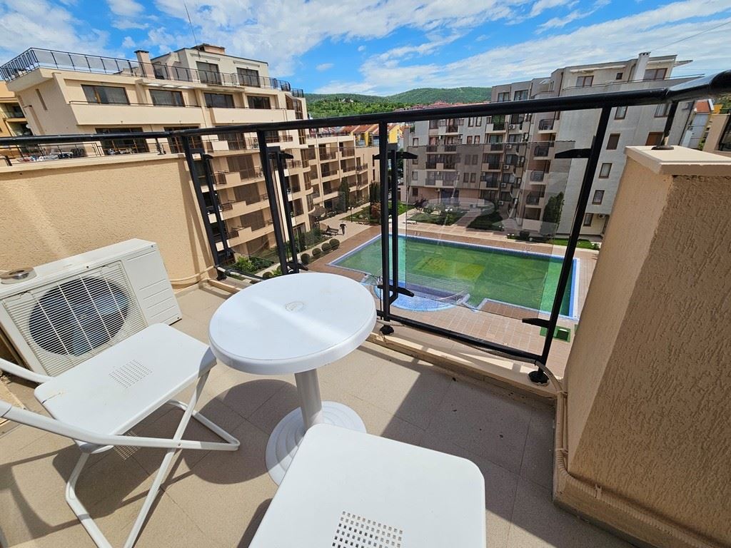 Apartament z jedną sypialnią z panoramicznymi widokami i doskonałą lokalizacją w Słonecznym Brzegu