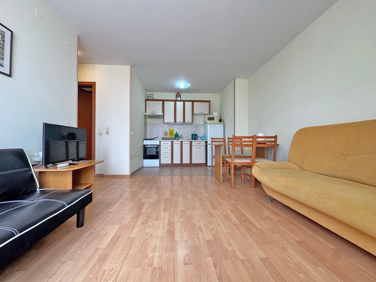 Przestronne mieszkanie z jedną sypialnią z widokiem na basen w Słonecznym Brzegu