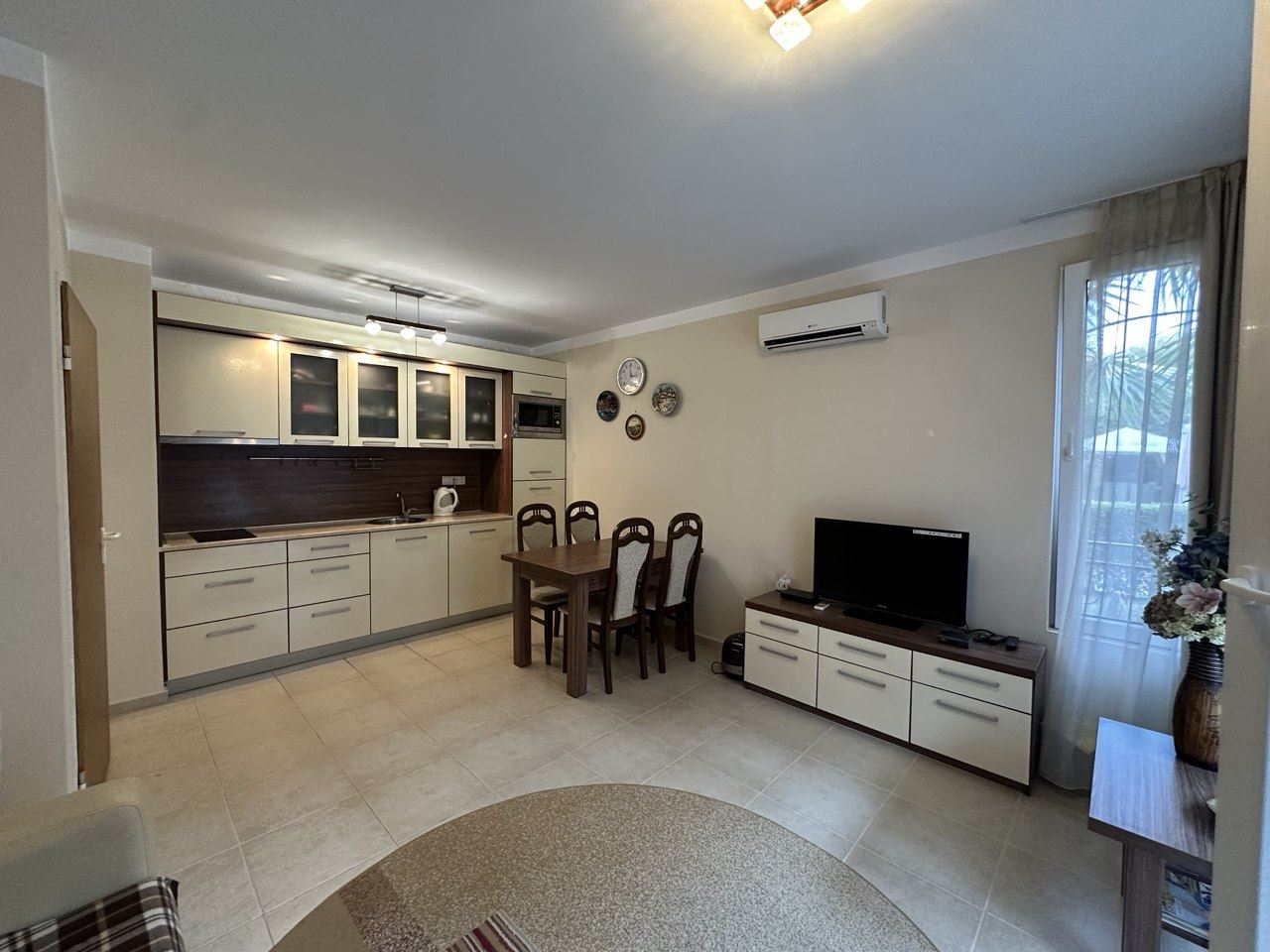 Apartament z jedną sypialnią z pięknym widokiem w Pomorie – przytulny dom nad brzegiem morza
