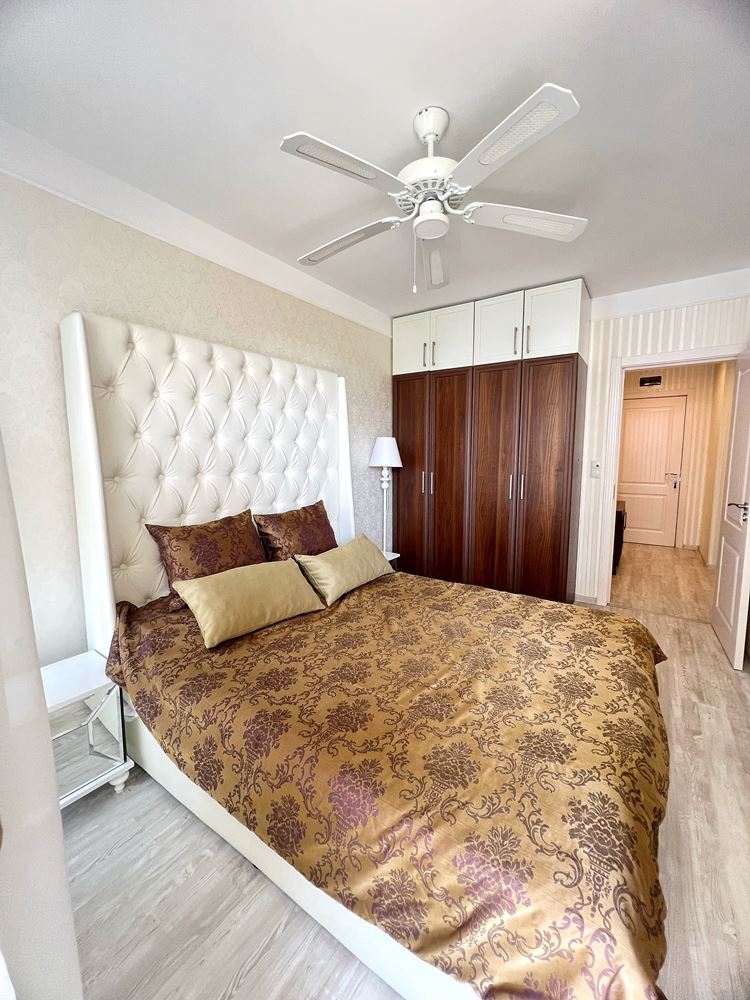 Luksusowy apartament z jedną sypialnią i widokiem na morze w prestiżowym kompleksie 200 metrów od plaży w Sveti Vlas