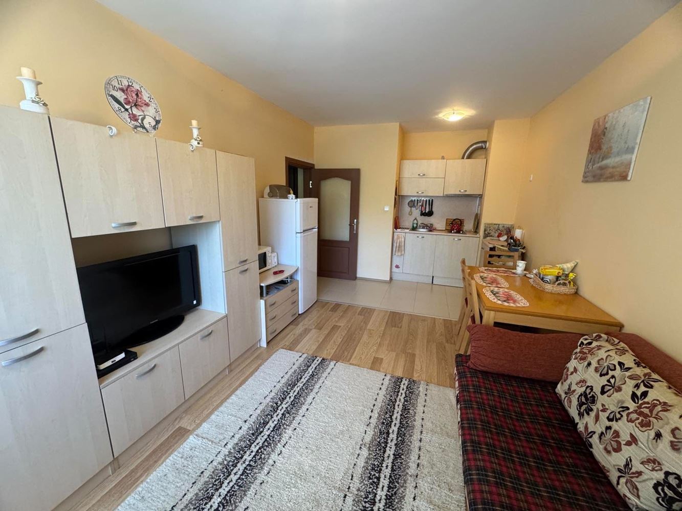 Apartament z jedną sypialnią na Starym Mieście w Pomorie – w pełni umeblowany, w budynku mieszkalnym i gotowy do zamieszkania