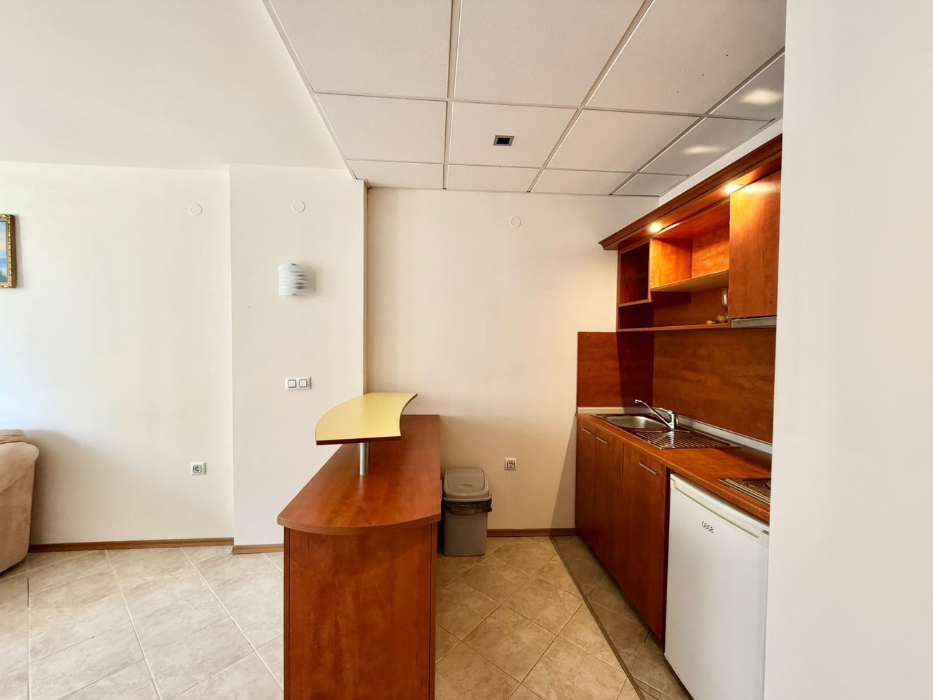 Przestronny apartament z jedną sypialnią i widokiem na morze na drugiej linii zabudowy w Słonecznym Brzegu