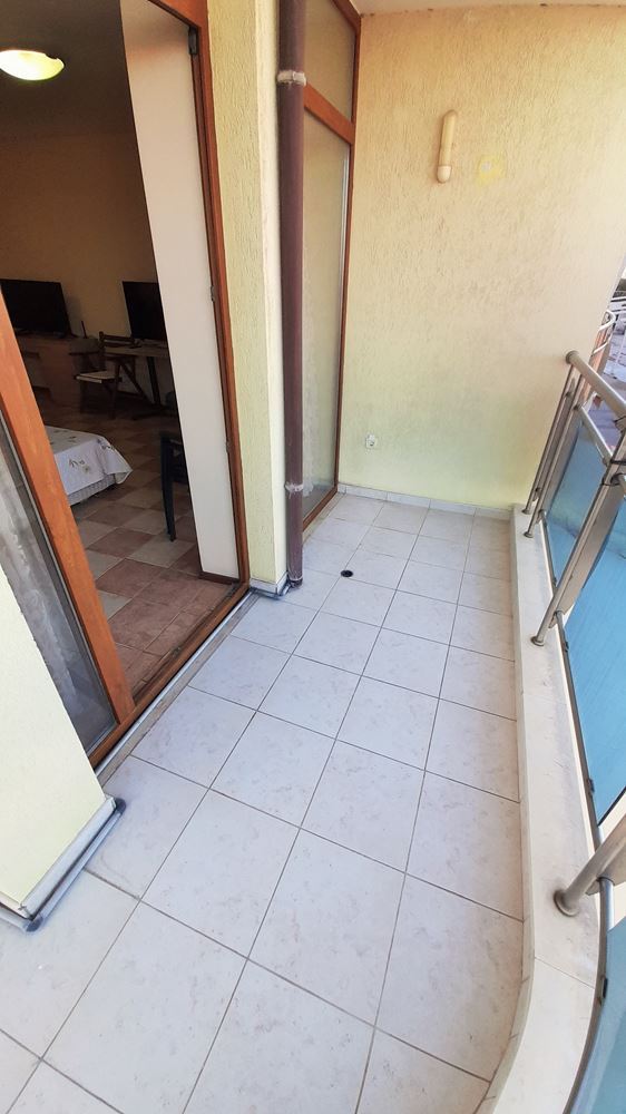 Ekskluzywna oferta w pierwszej linii w Słonecznym Brzegu – przestrzeń, luksus i doskonała inwestycja z widokiem na morze