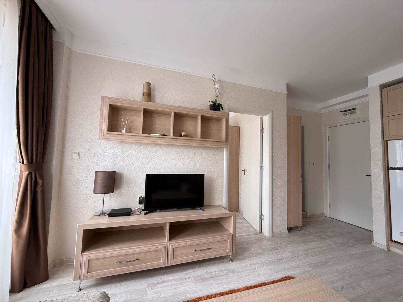 Apartament z jedną sypialnią w luksusowym kompleksie w Słonecznym Brzegu z imponującymi basenami i strefami wypoczynku