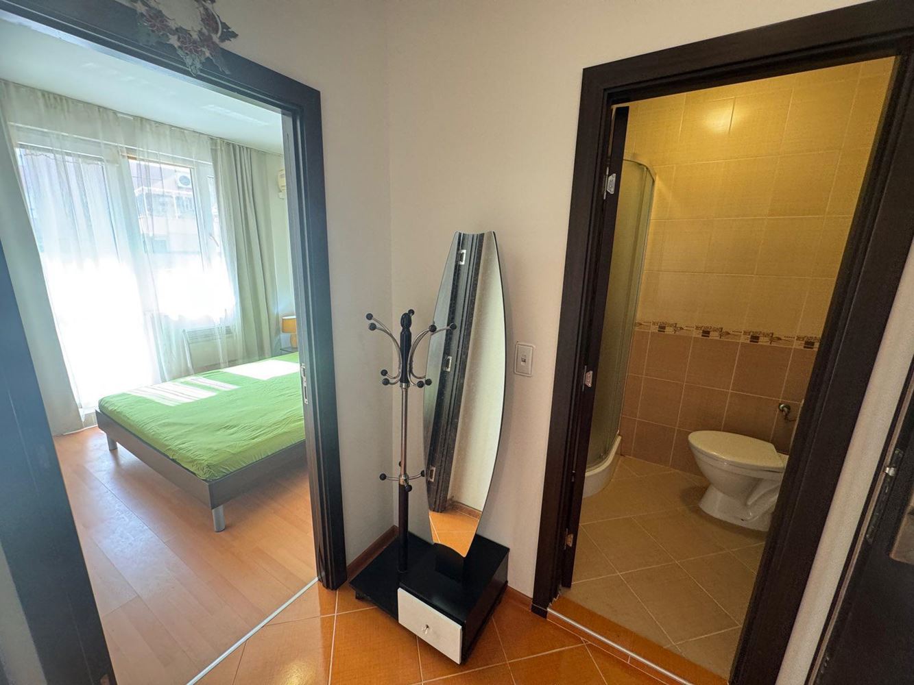 Parterowe mieszkanie z jedną sypialnią w Starym Mieście Pomorie – blisko morza