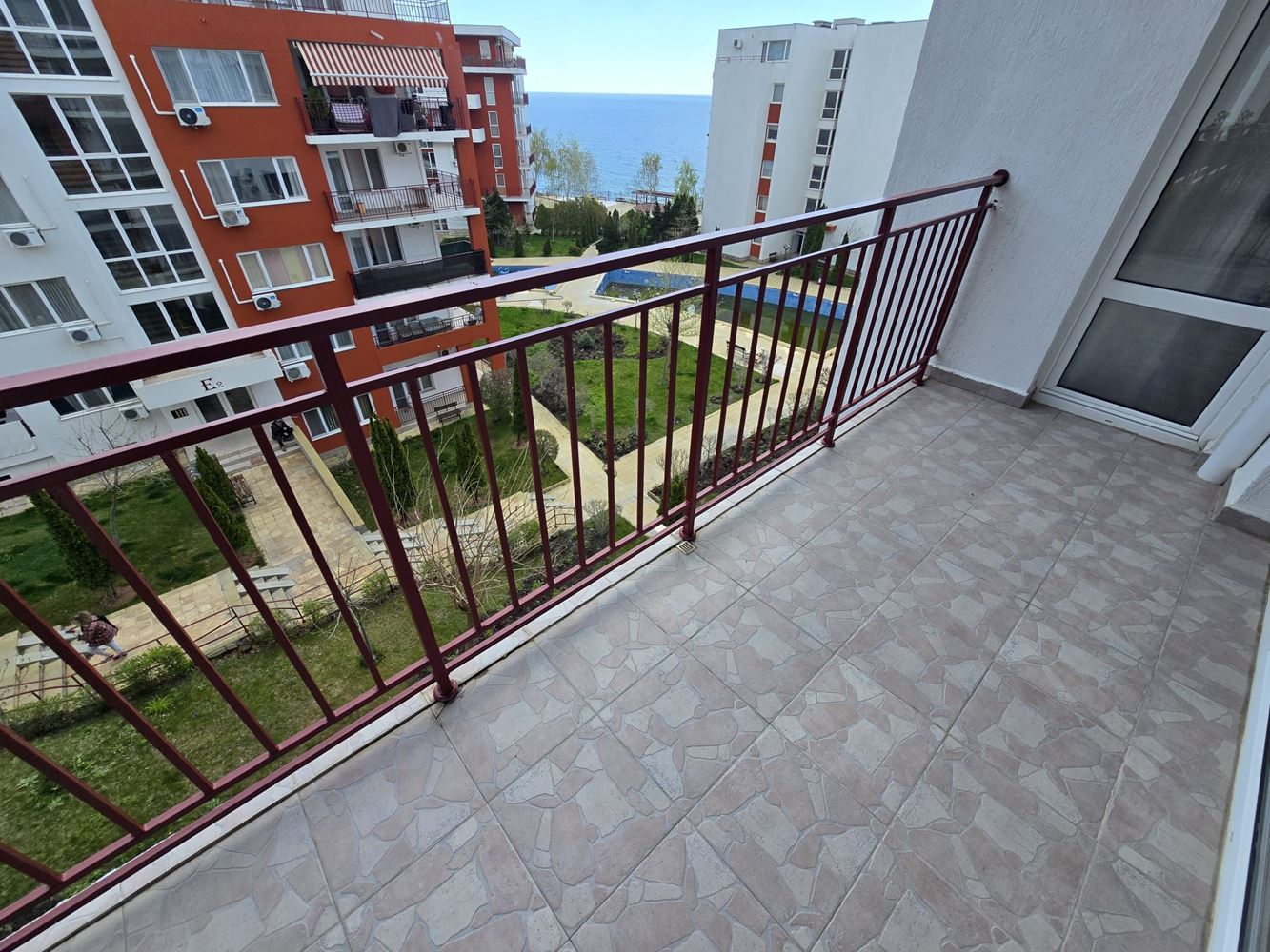 Przepiękny apartament z jedną sypialnią w Świętym Własie z widokiem na morze – doskonała inwestycja kilka kroków od plaży