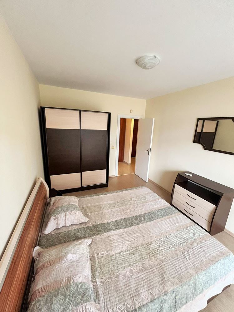 Słoneczne i przestronne mieszkanie dwupokojowe w Słonecznym Brzegu – w pełni umeblowane z doskonałą infrastrukturą kompleksu