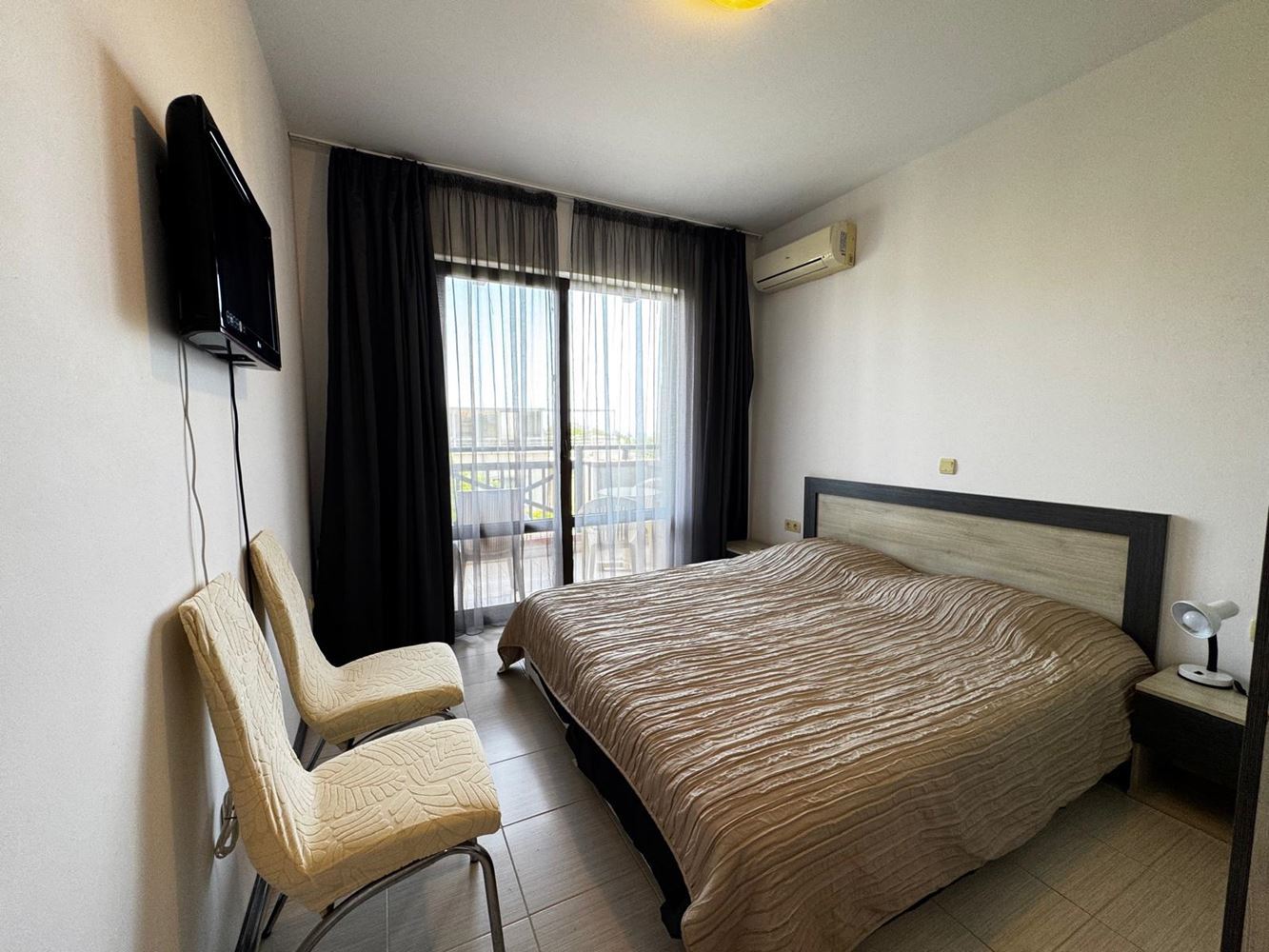 Apartament z widokiem na morze w Czernomorcu – komfort, luksusowy kompleks i idealna atmosfera wakacyjna