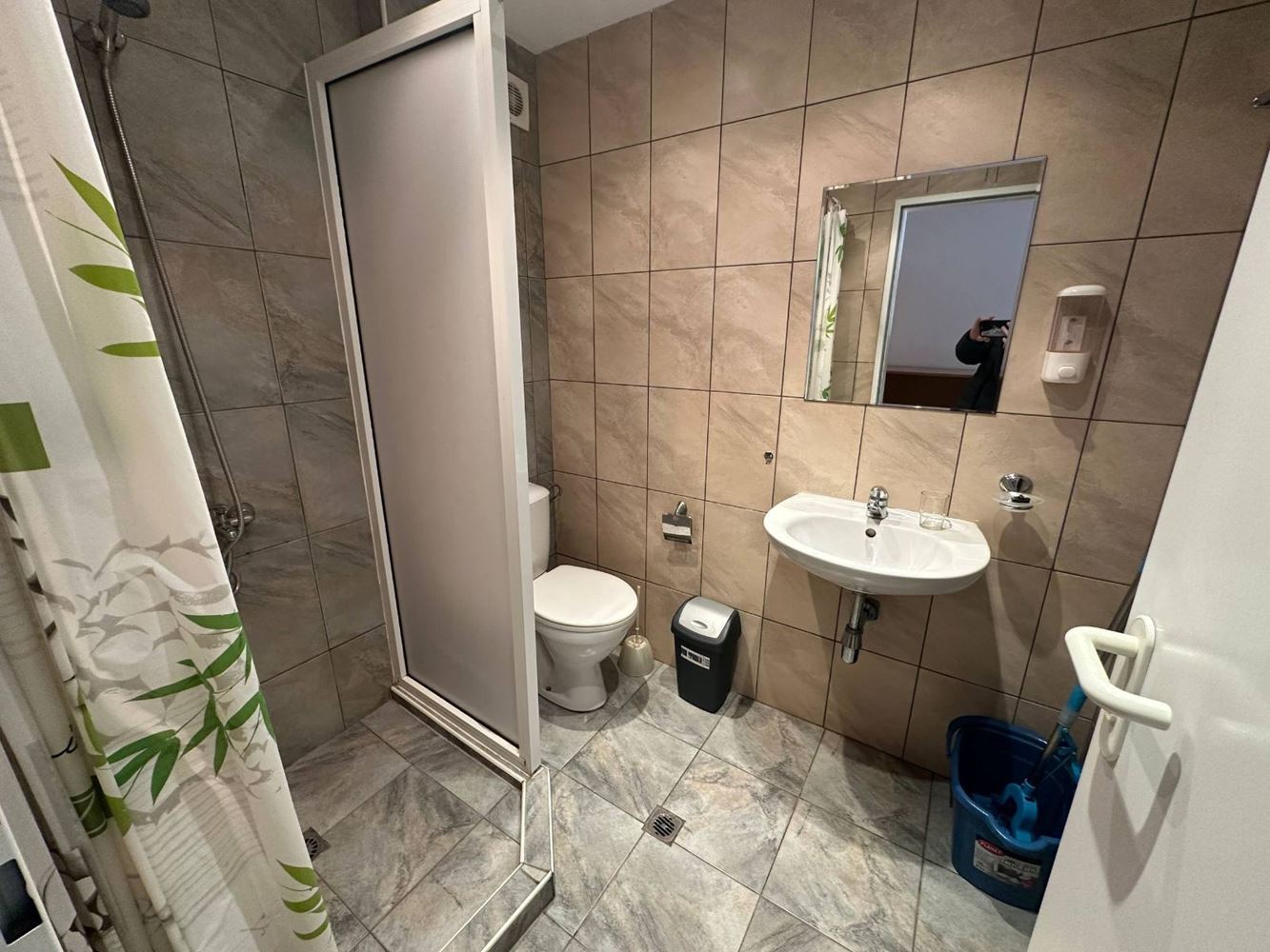 Luksus nad morzem w pierwszej linii – przestronny apartament z dwiema sypialniami i widokiem na morze w Aheloy