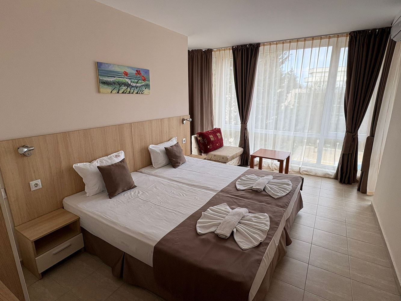 Apartament z dwiema sypialniami 300 metrów od plaży w centrum Słonecznego Brzegu