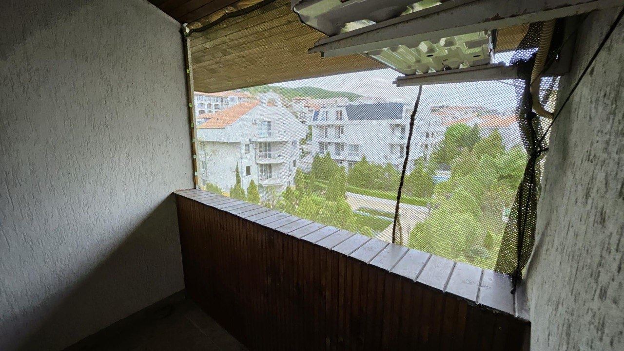 Przestronne mieszkanie trzypokojowe w Sveti Vlas – tylko 100 m od plaży i przystani jachtowej
