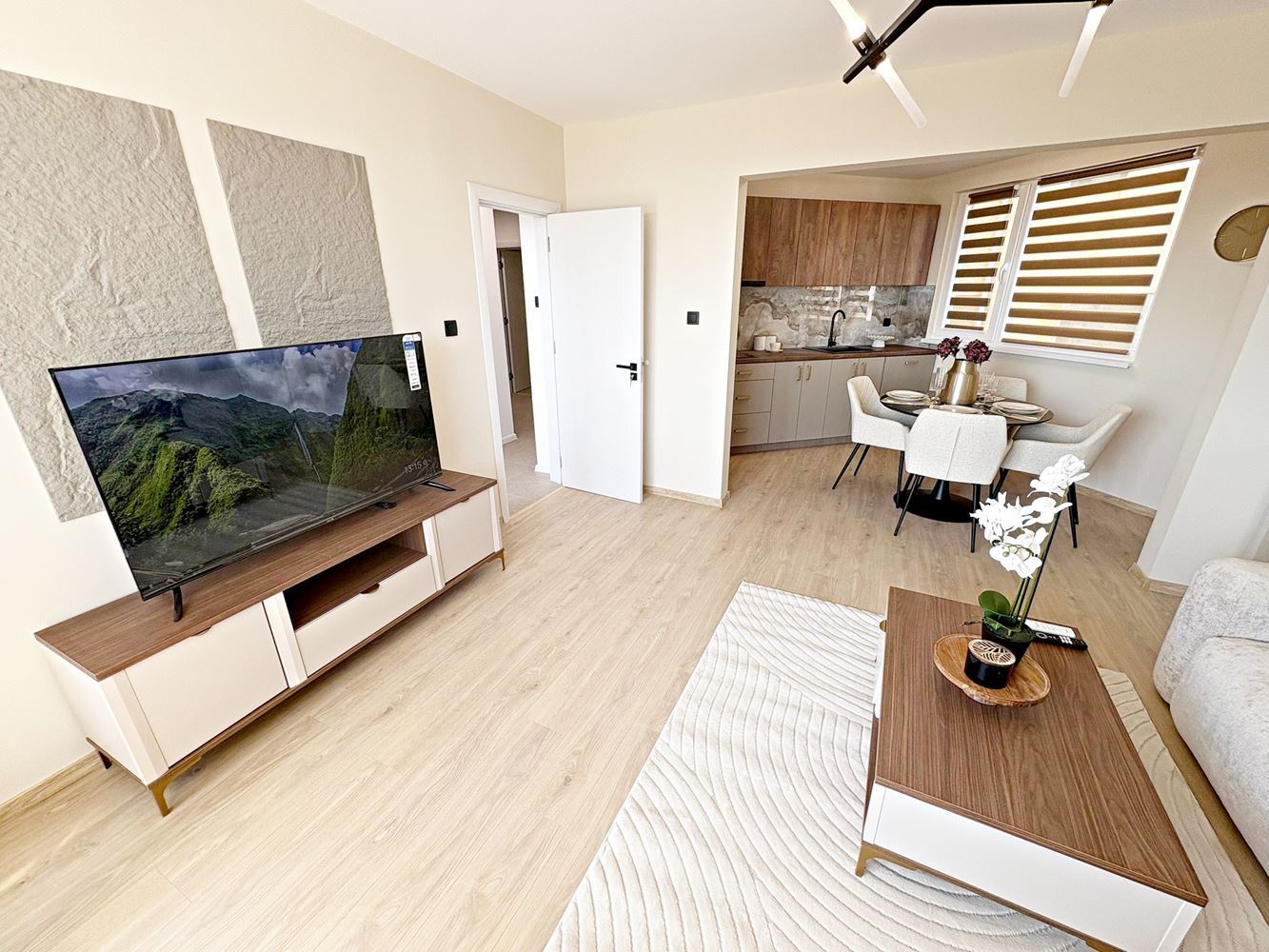 Dwa niezależne przestrzenie mieszkalne z widokiem na morze w centrum Świętego Własu – designerskie wnętrze i własne miejsce parkingowe