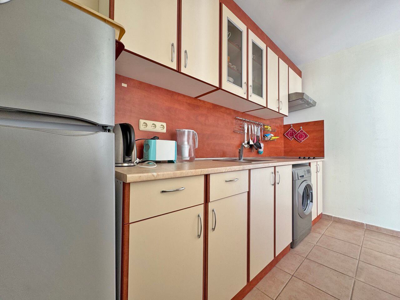 Apartament z jedną sypialnią z widokiem na morze i basen w prestiżowym kompleksie w Sveti Vlas