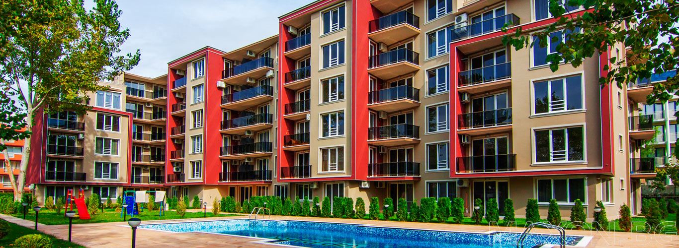 Apartament z dwiema sypialniami z widokiem na basen w nowoczesnym kompleksie w Słonecznym Brzegu