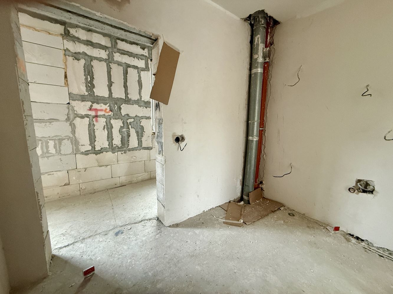  Przestronne studio z widokiem na morze w Sveti Vlas – gotowe do wykończenia według Twojego gustu