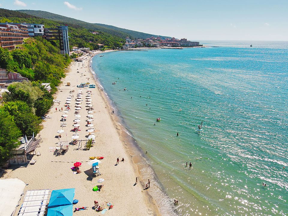 Przepiękny apartament z jedną sypialnią w Świętym Własie z widokiem na morze – doskonała inwestycja kilka kroków od plaży